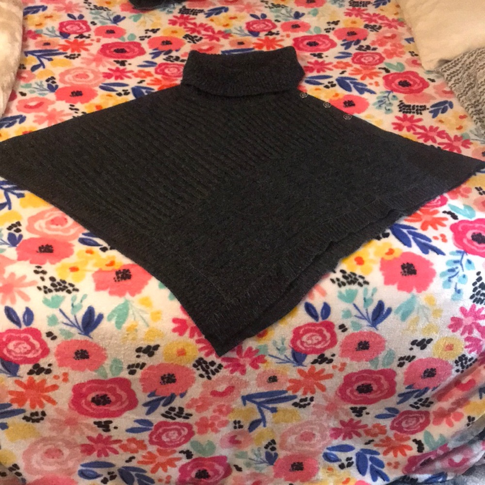 Poncho by Karen Scott